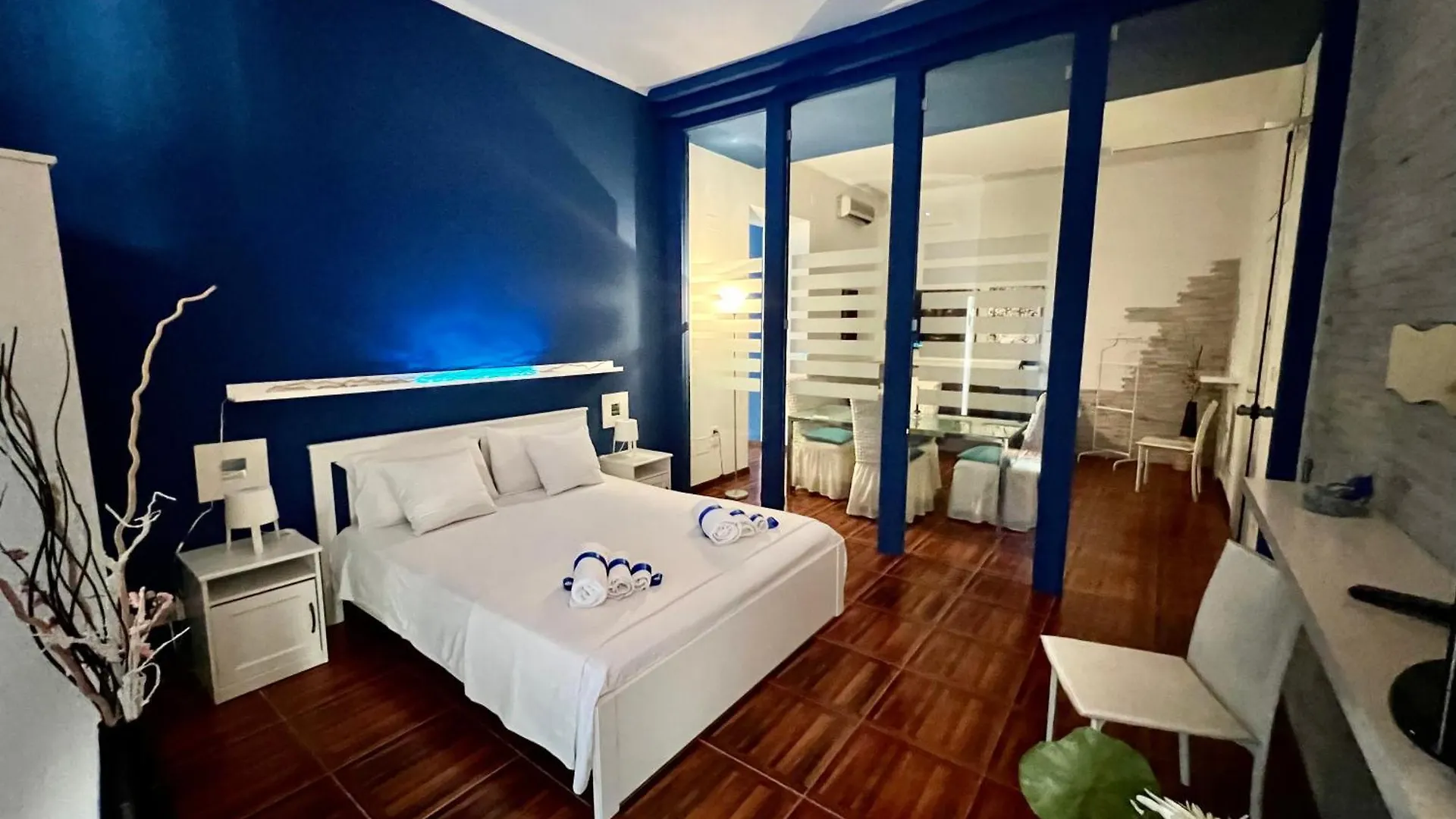 Casadamare Holiday Home 焦维纳佐 0*,  意大利
